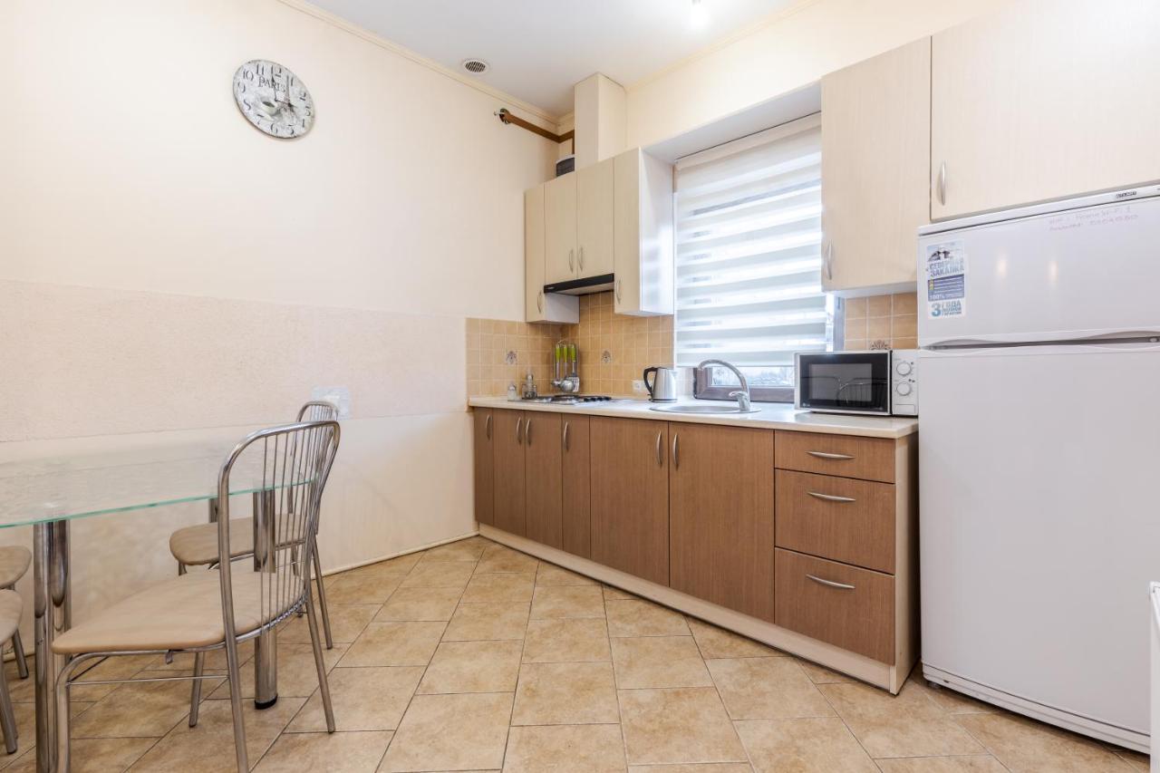 Mangal And Terrace In Center Apartment Lviv Buitenkant foto